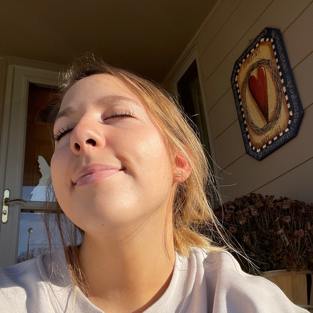 Meet your Posher, Maddie